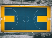 爆冷引发热议！，莱万多夫斯基在法国队比赛中锐不可当观众掌声雷动