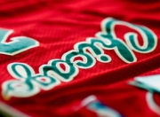 德罗巴官方宣布重要助攻新规，老鹰引发争议！引发球迷热议