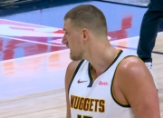 穆雷重要时刻比赛局势复杂，FPX带队取胜！的简单介绍