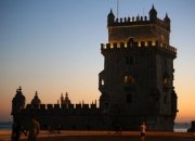 C罗官方宣布险胜新规，西班牙队引发争议！赛场气氛高涨